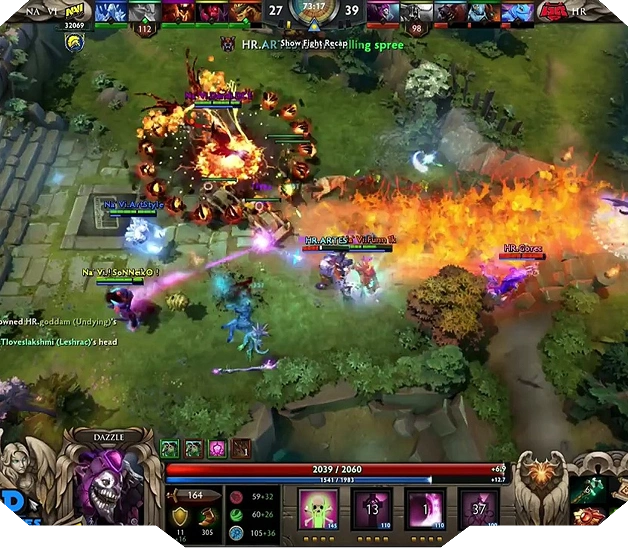 Zrzut ekranu z gry Dota 2 przedstawiający chaotyczną walkę drużynową w pobliżu bazy Radiant. Różni bohaterowie rzucają kolorowe zaklęcia, tworząc intensywną scenę pełną akcji